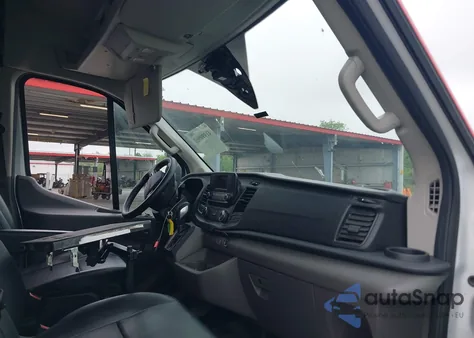 2021 Ford Transit-250 z USA, uszkodzony, nr VIN 1FTBR1C87MKA38664